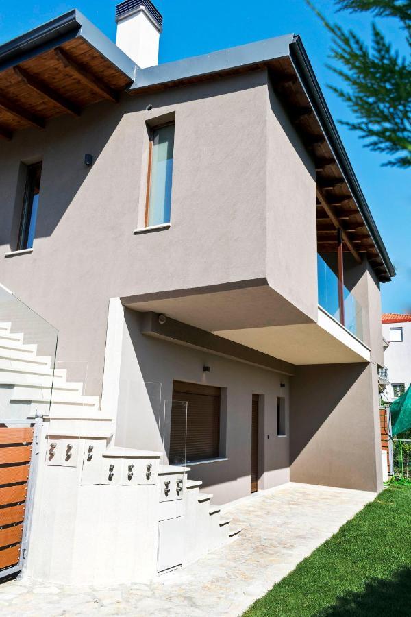 19.40 Luxury Guesthouse Kalpaki  Екстер'єр фото
